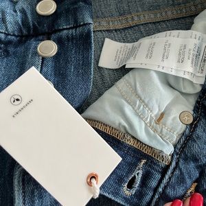 NWT Good American Good Boy Double Slit jeans size 4 - more like size 6 8